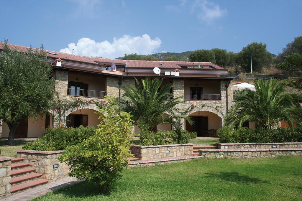 Residence Il Casale Palinuro Exteriör bild